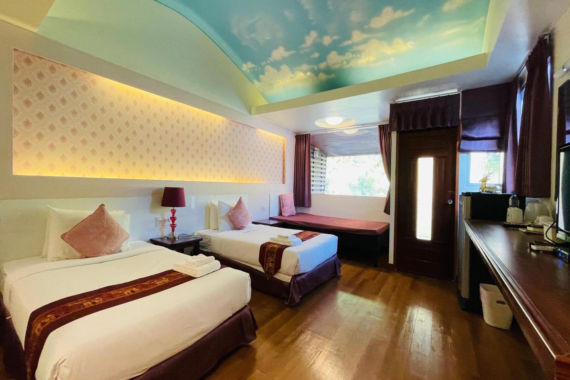 Baan Rim Kwai Paerimnam Resort Kanchanaburi Buitenkant foto