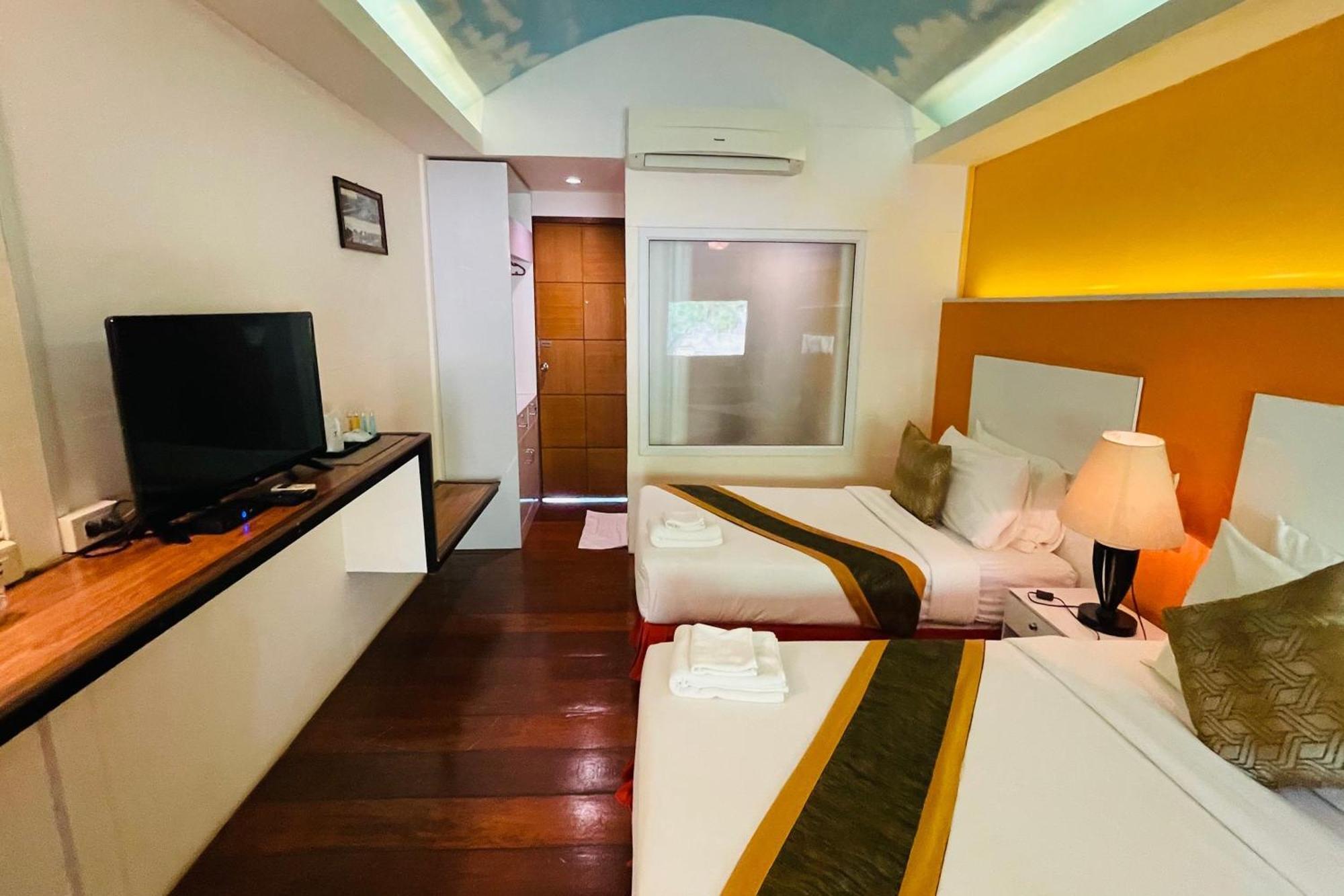 Baan Rim Kwai Paerimnam Resort Kanchanaburi Buitenkant foto